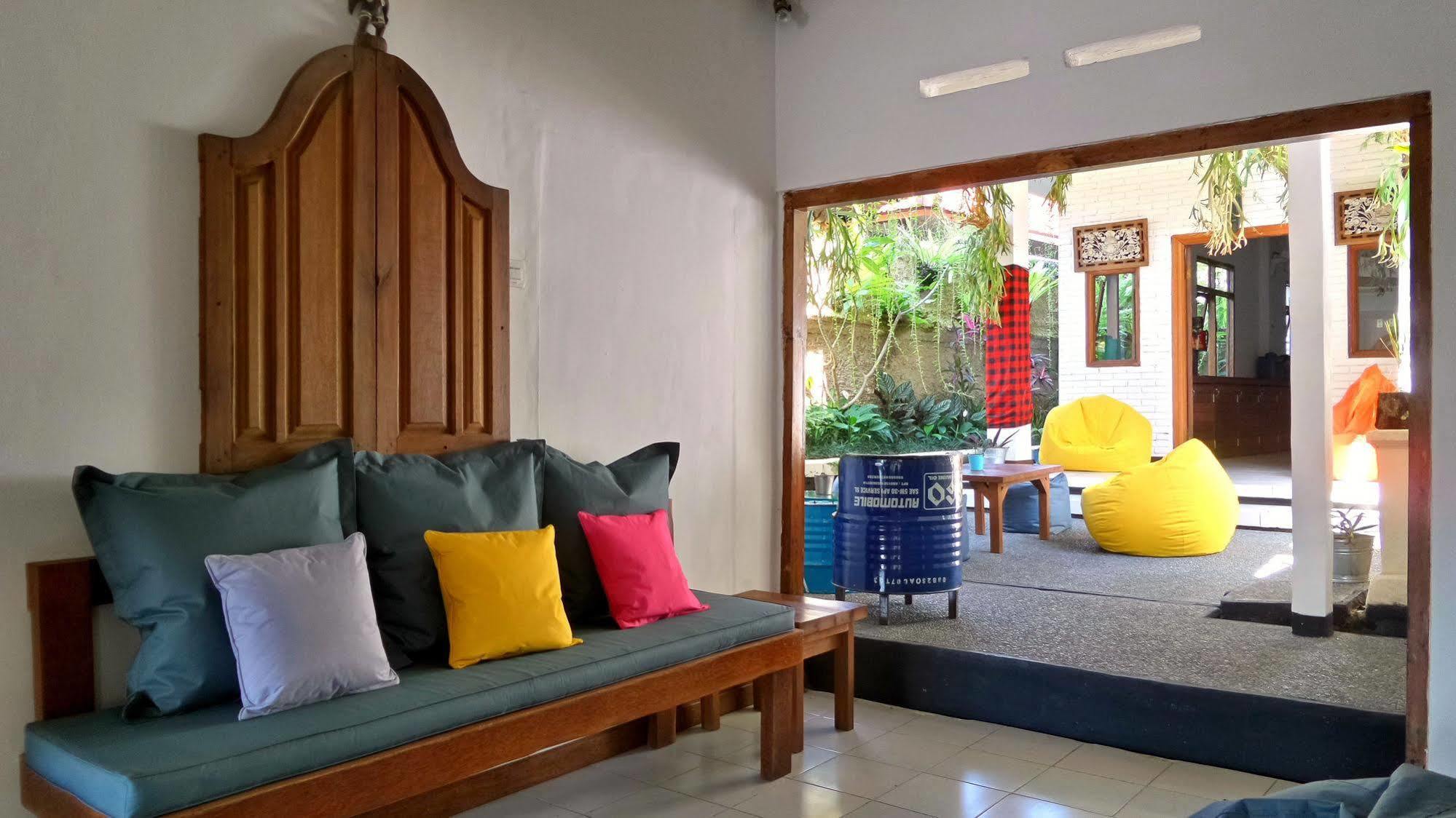 Hostel Friendly House Bali Ubud Exterior foto