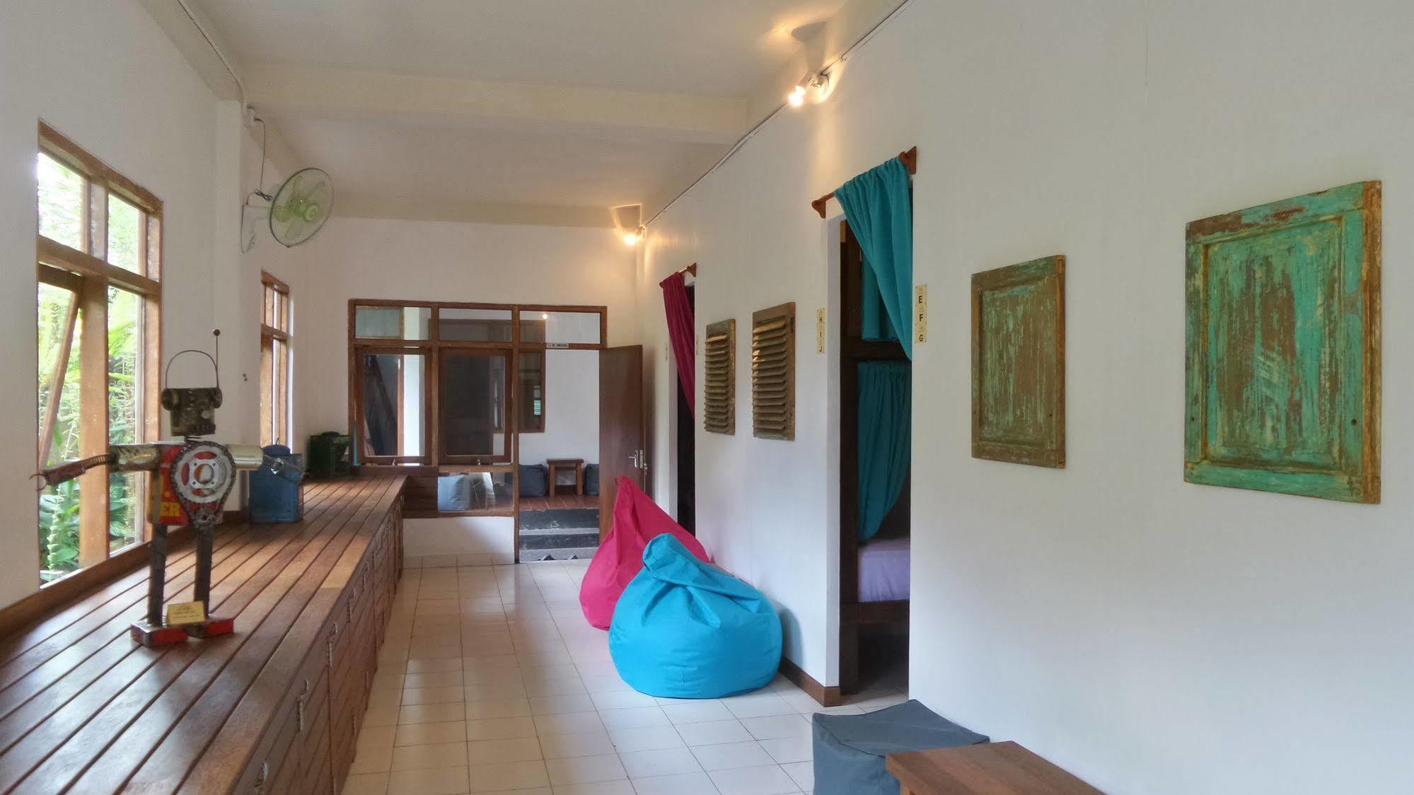 Hostel Friendly House Bali Ubud Exterior foto