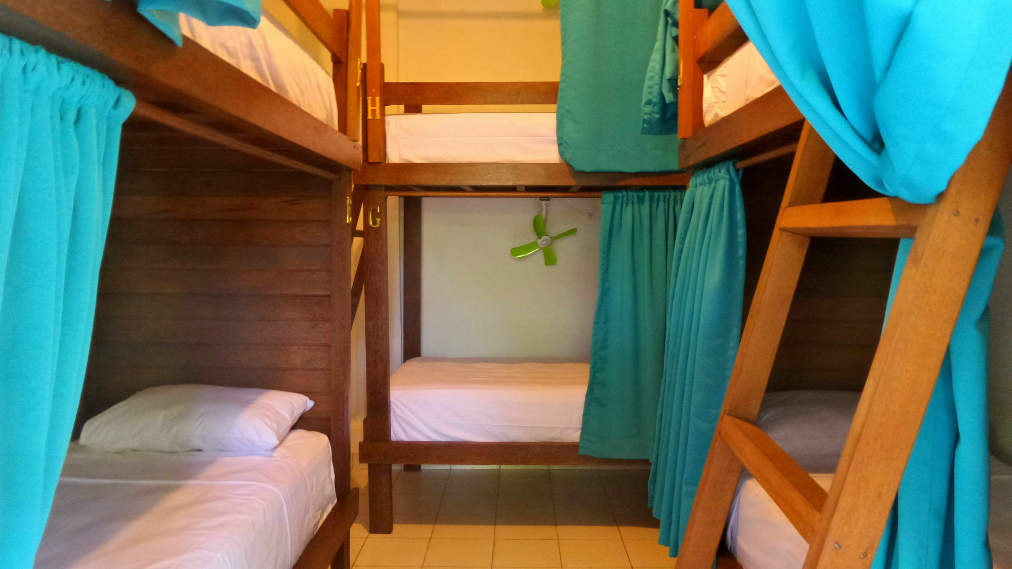 Hostel Friendly House Bali Ubud Exterior foto